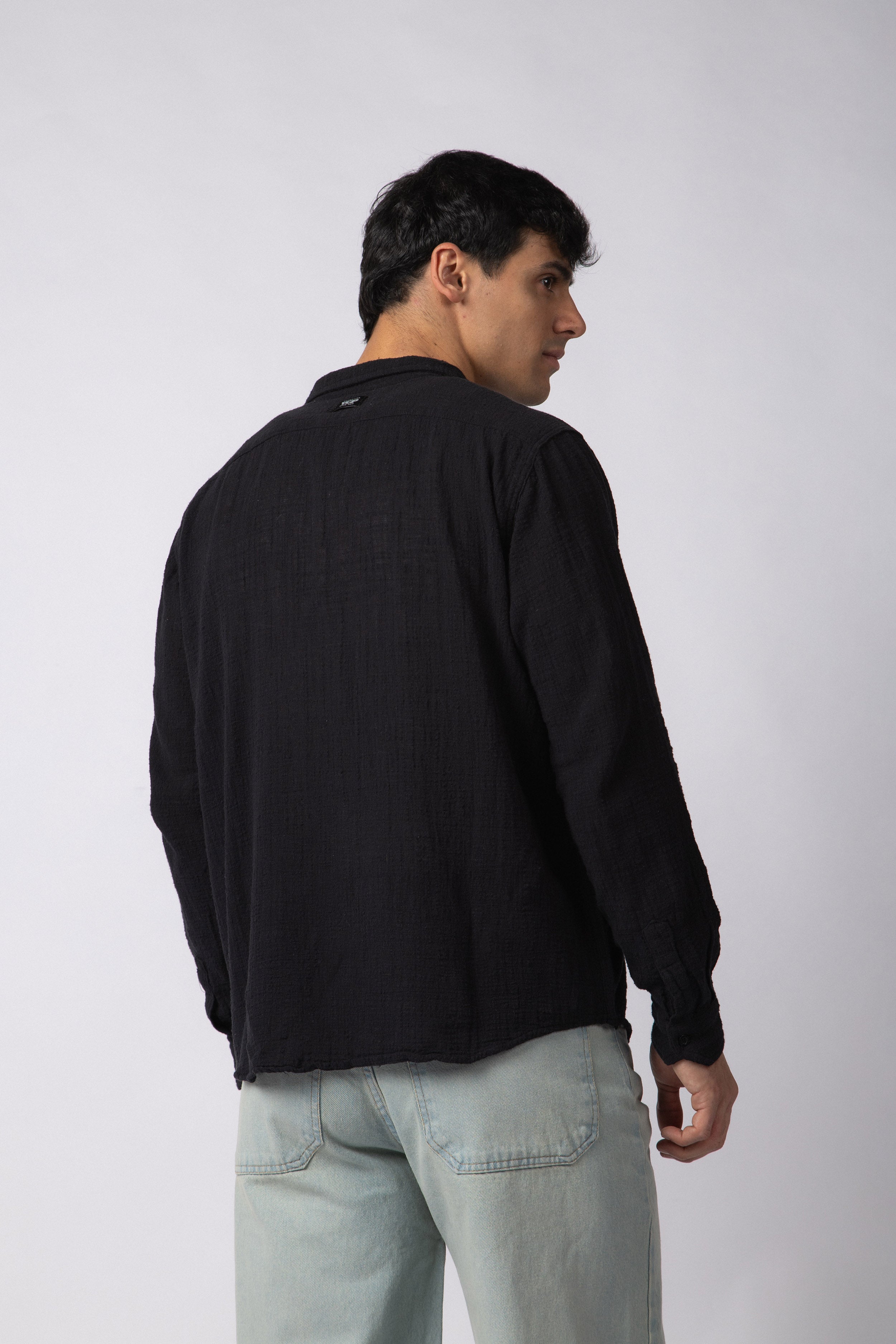 Camisa Manga Larga Lino Zen Negra