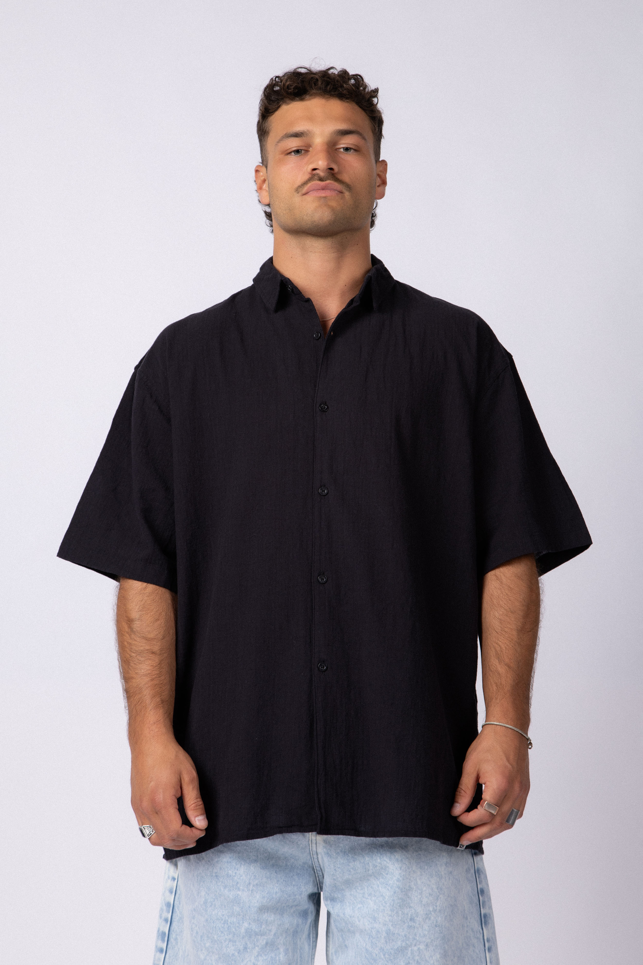 Camisa Manga Corta Lino Herax Negra