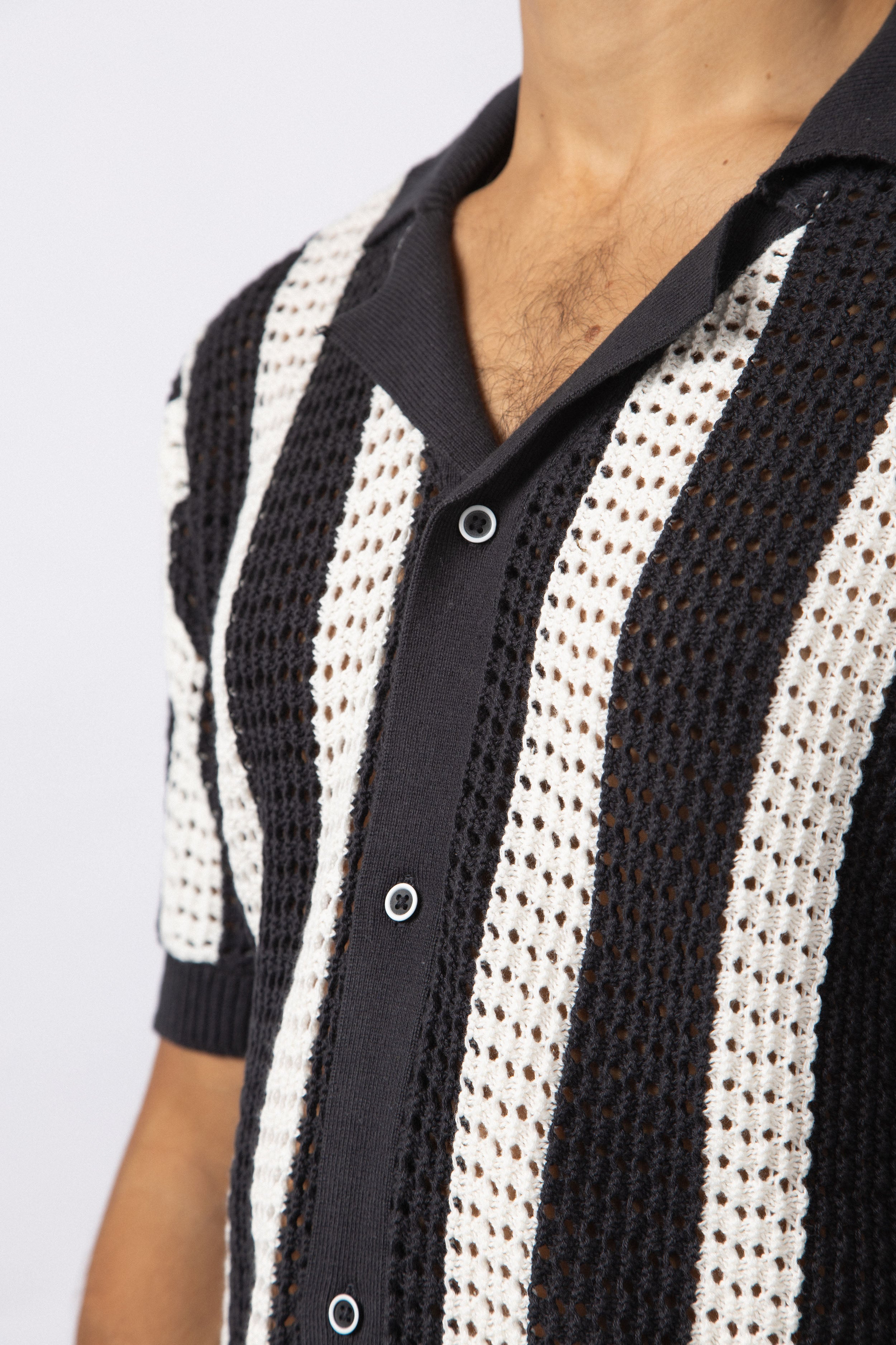 Camisa Manga Corta Tejida Marble Negra