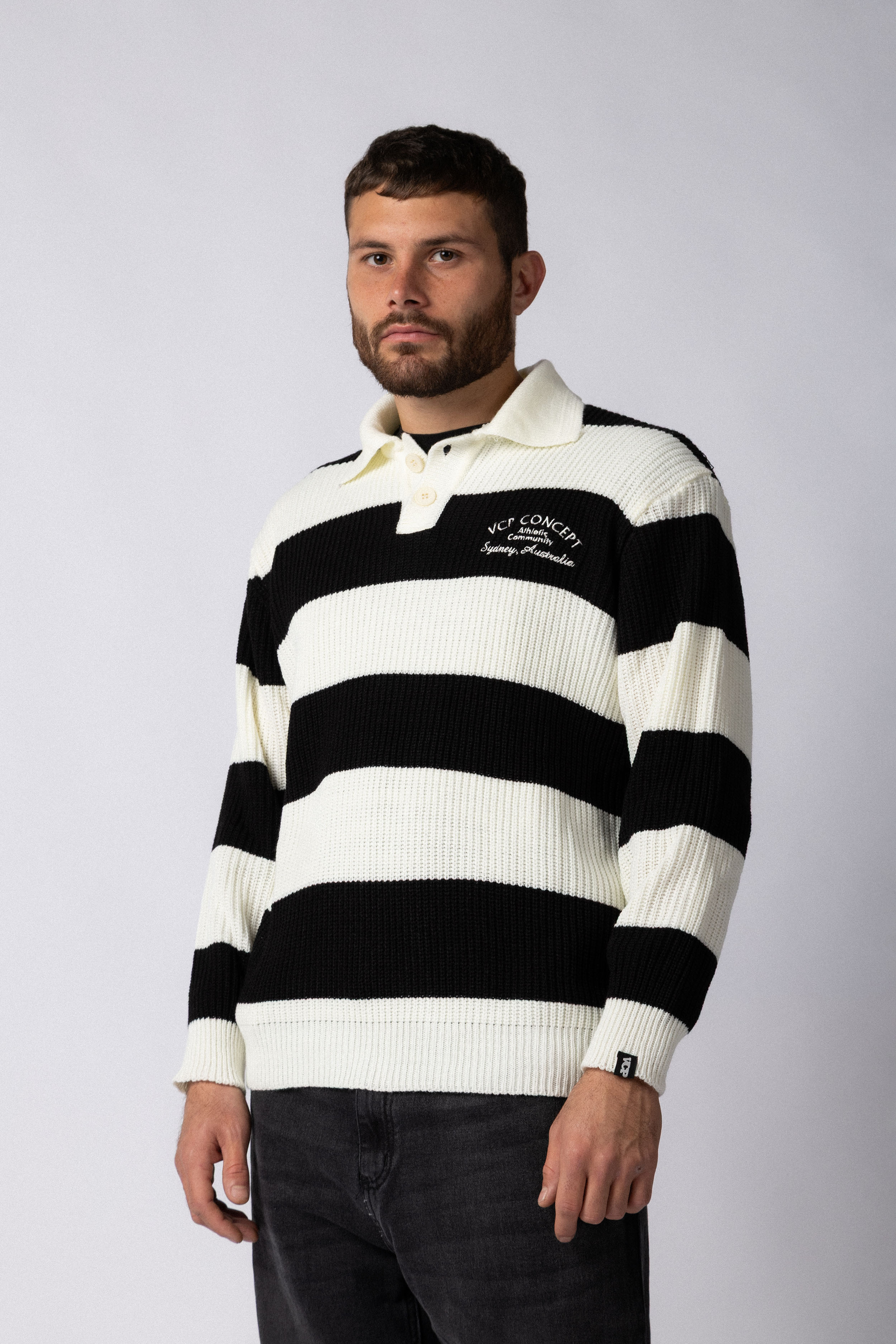 Sweater Athletic Negro