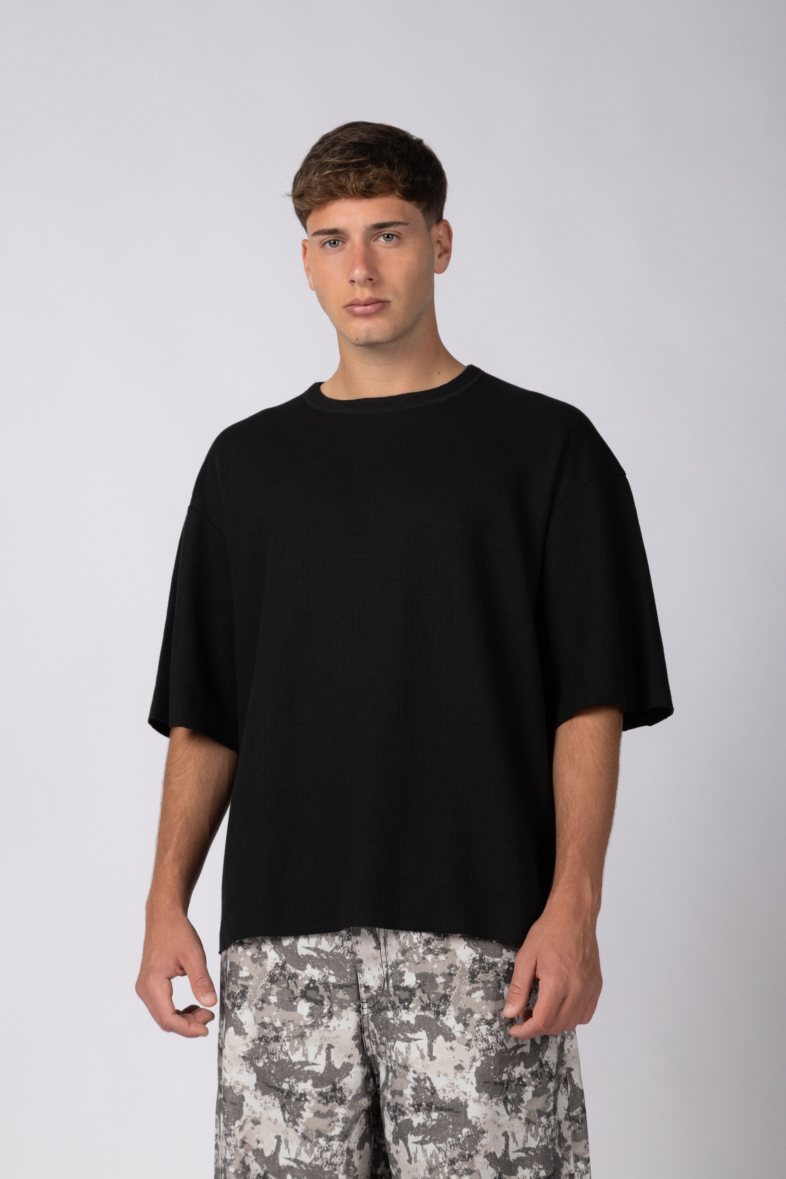 Remeron Relvo Negro