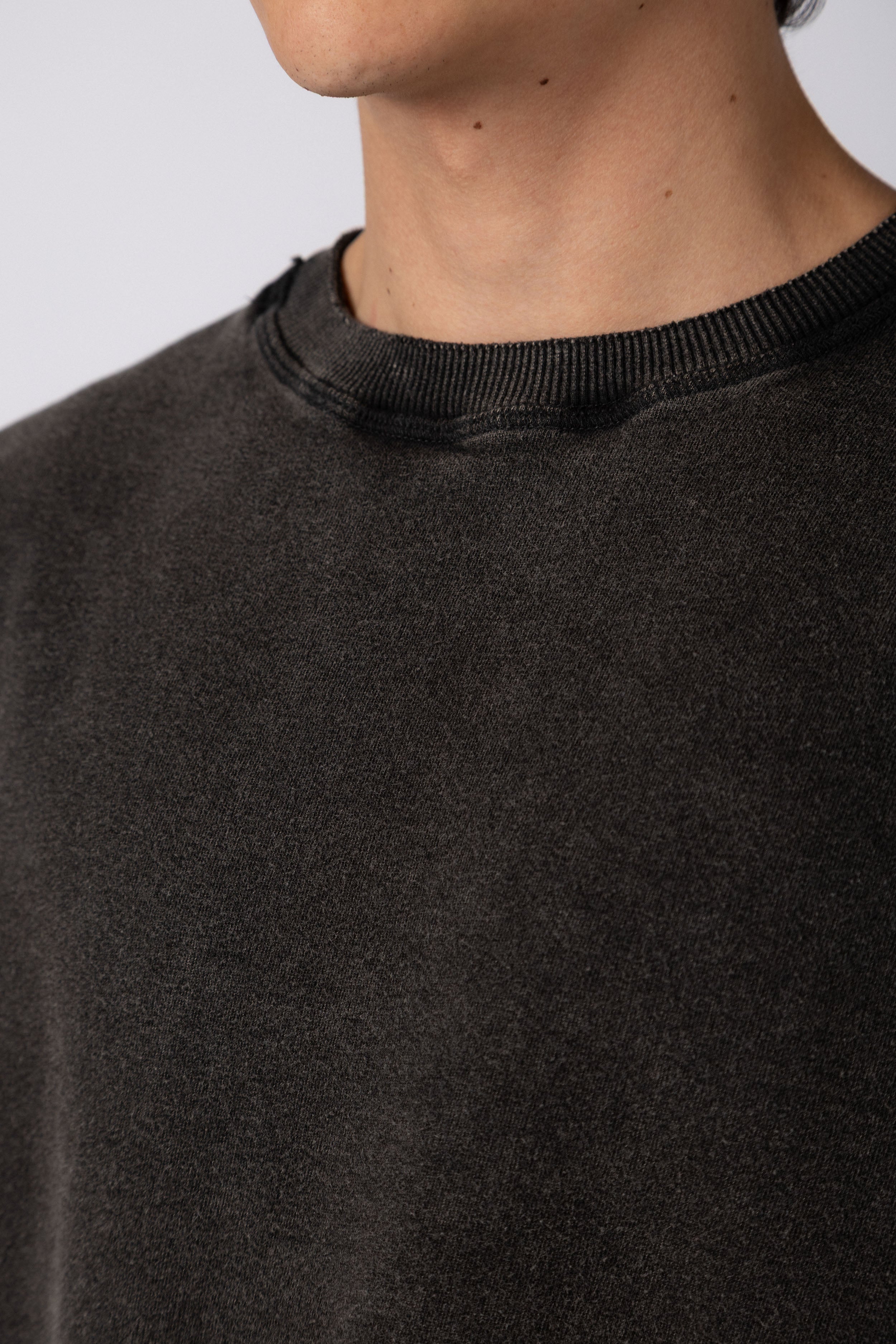 Remeron Rustico Over Skar Negro