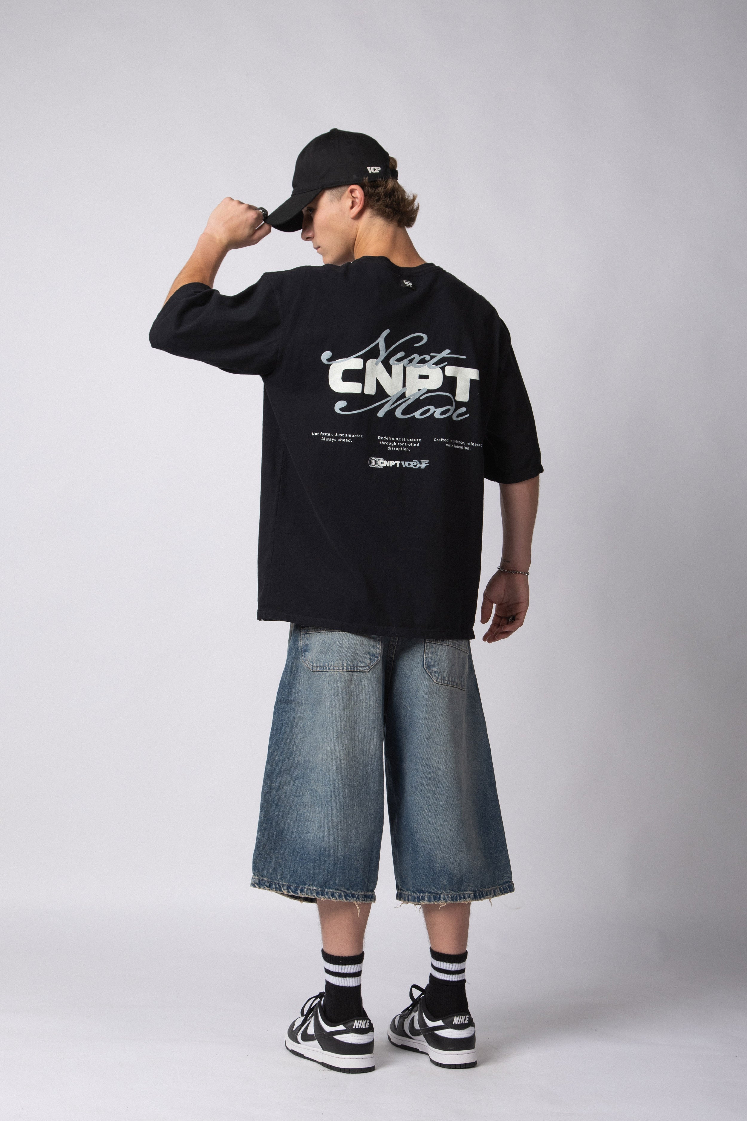 Remera Over Rhy Next Negra