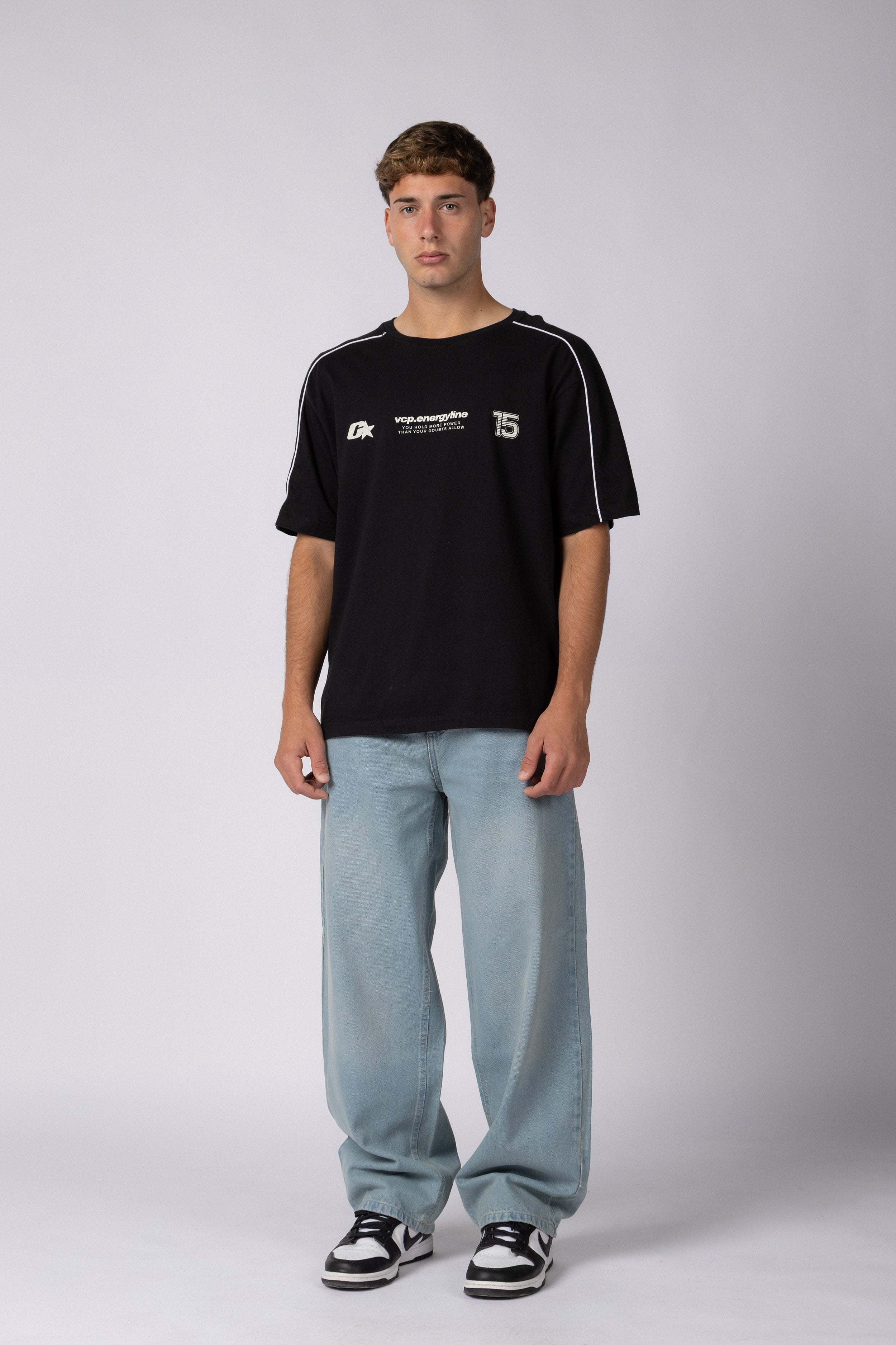 Remera Rift Nine Negra