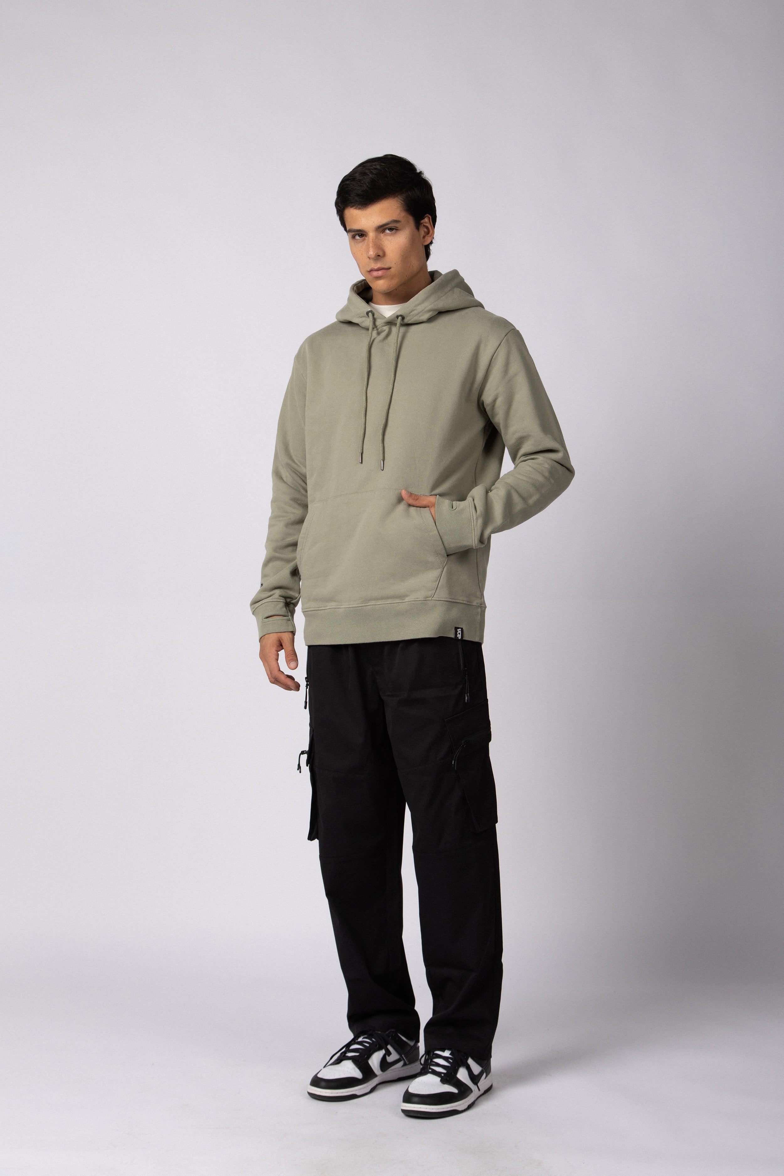 Buzo Canguro Dew Oliva