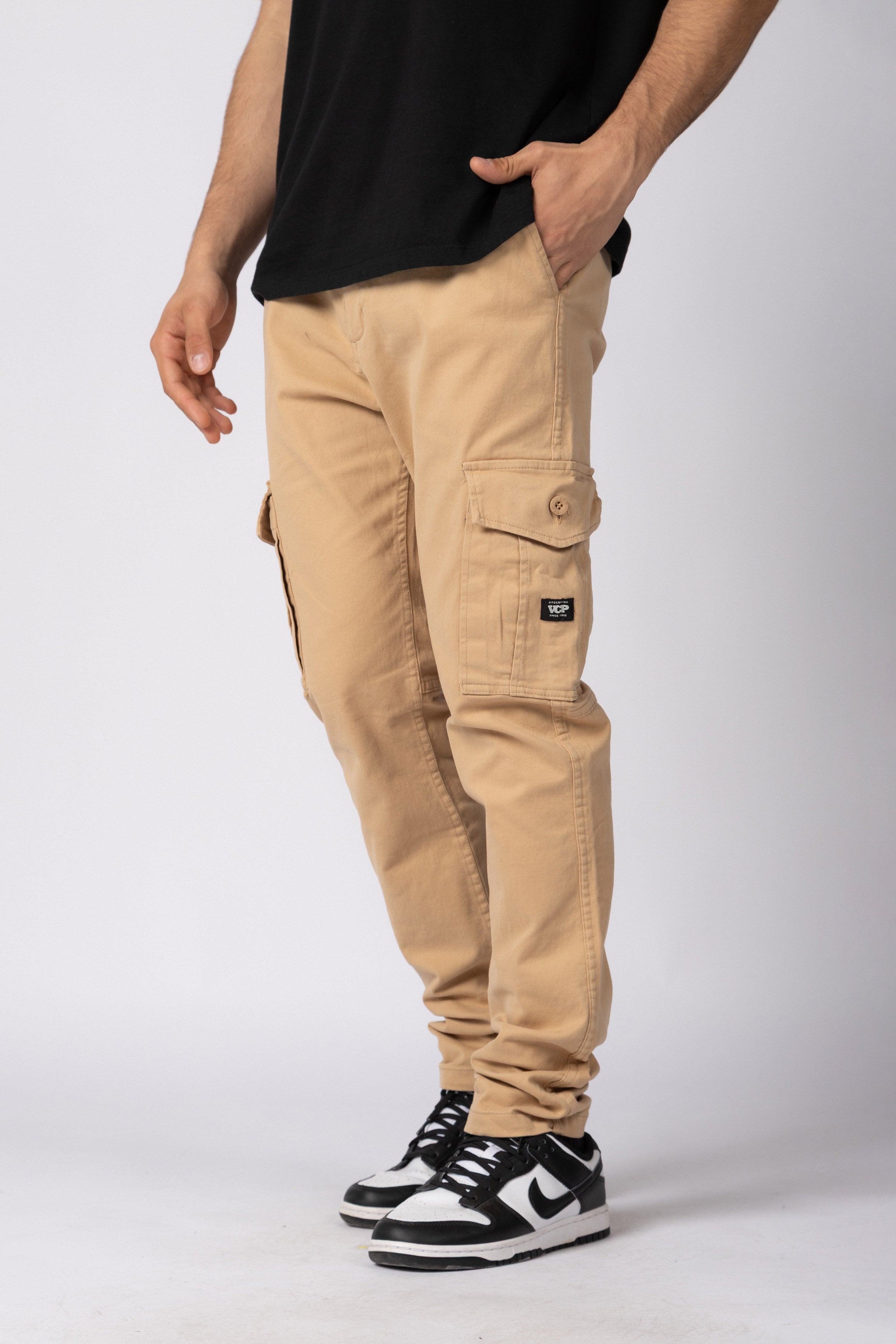 Pantalón Cargo Trail Beige