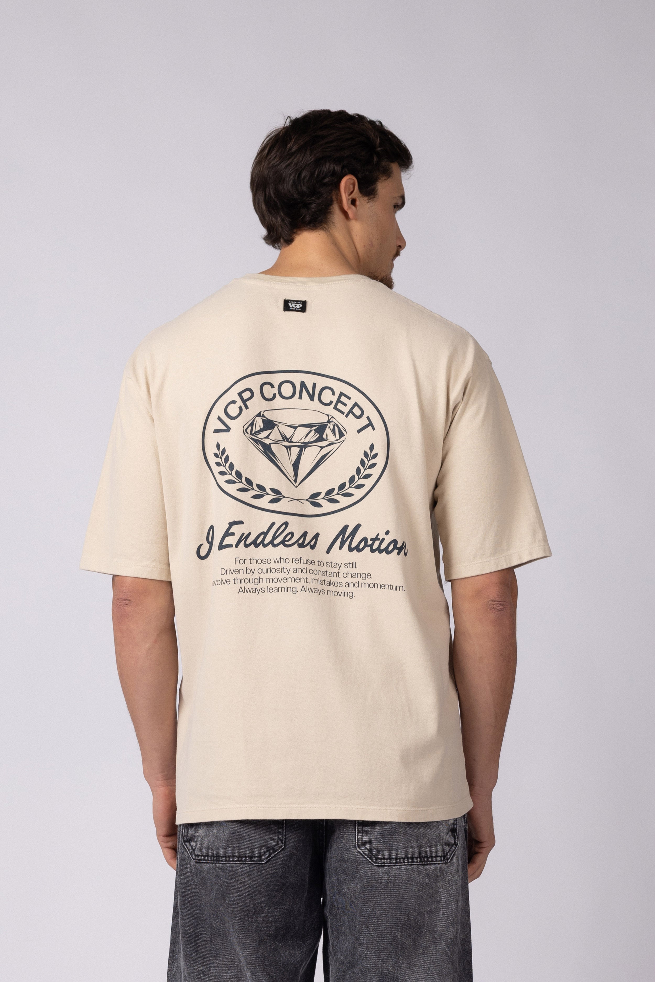Remera Over Rhy Prisma Arena