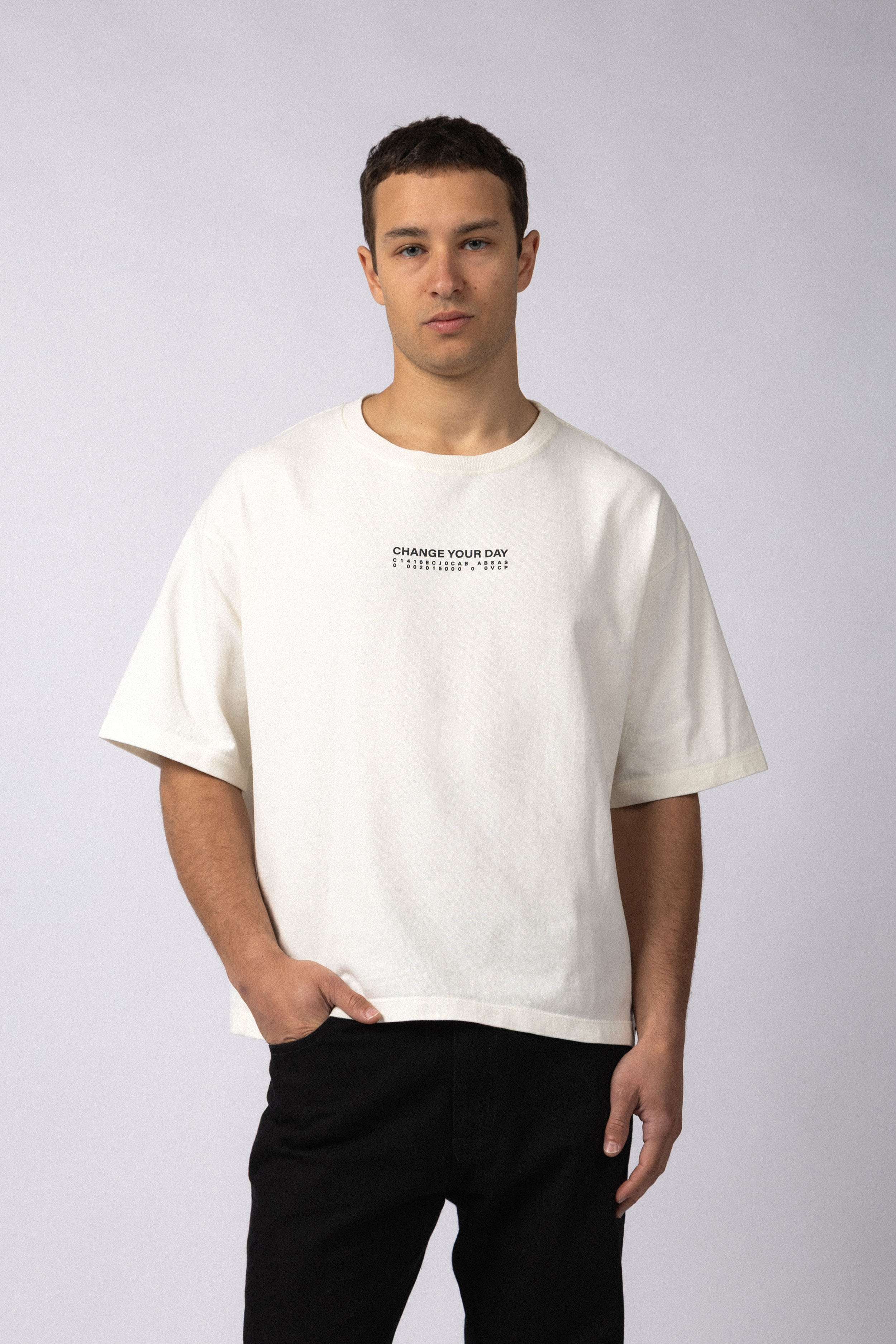 Remera Boxy Change Crudo