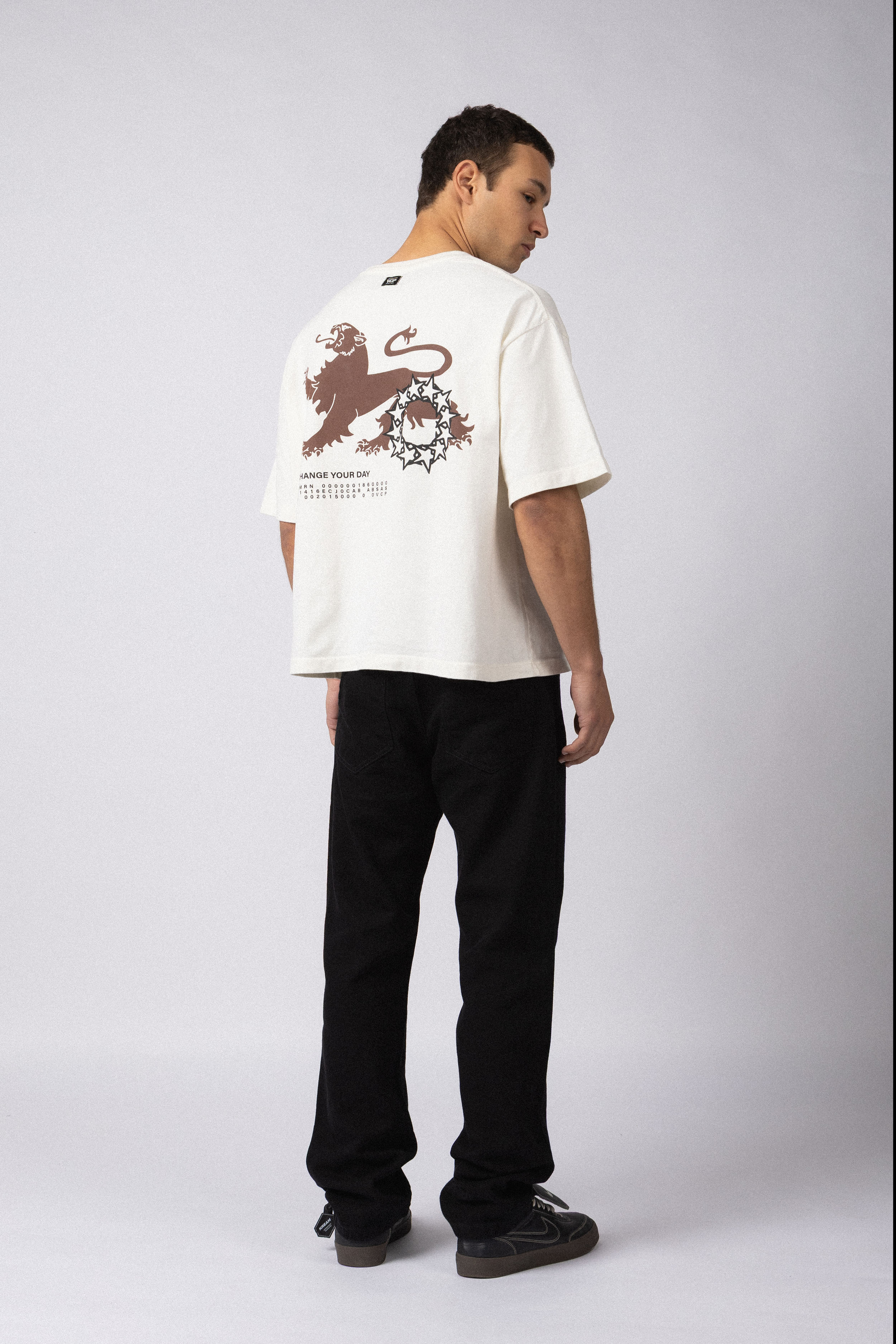 Remera Boxy Change Crudo