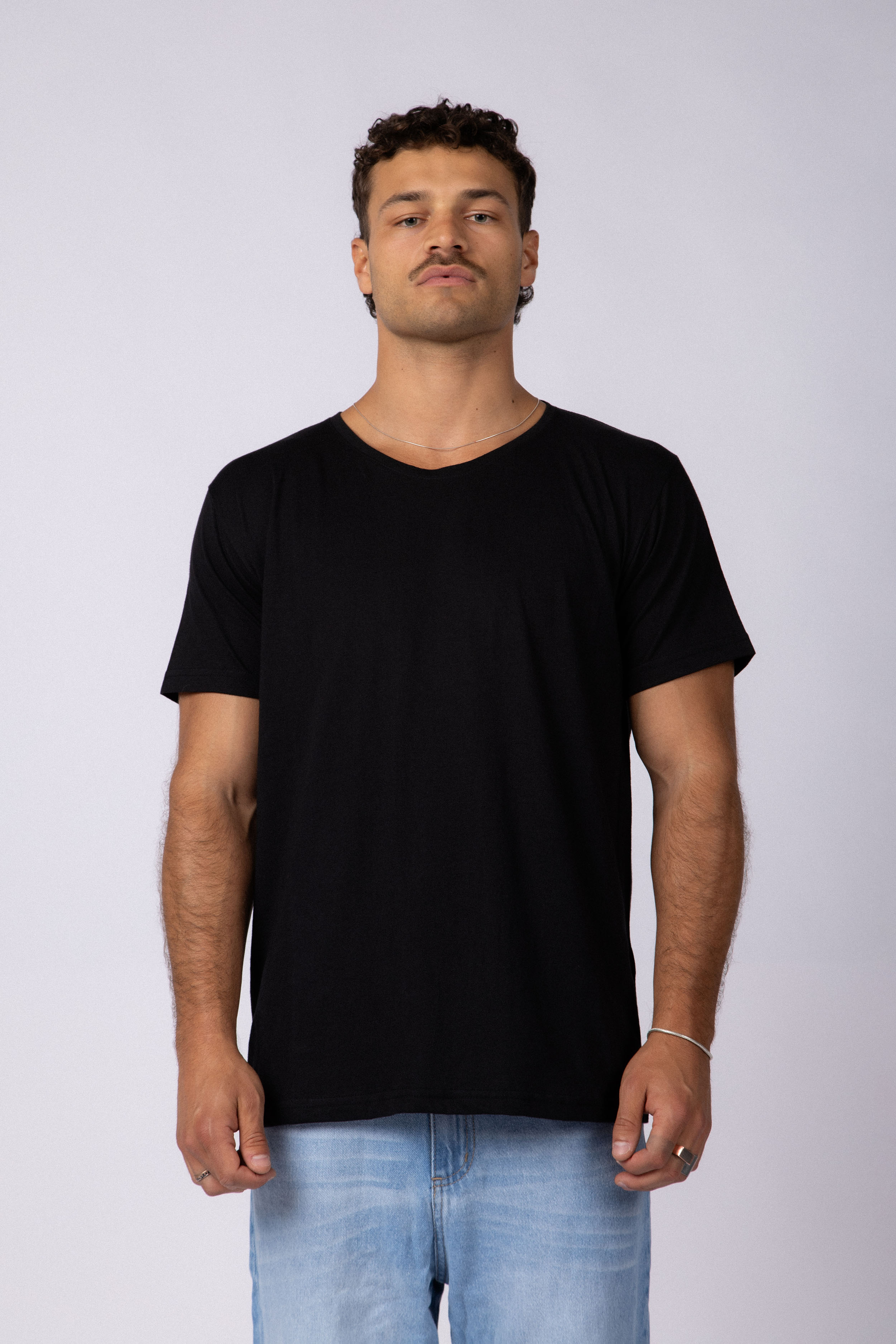 Remera Classic Negra