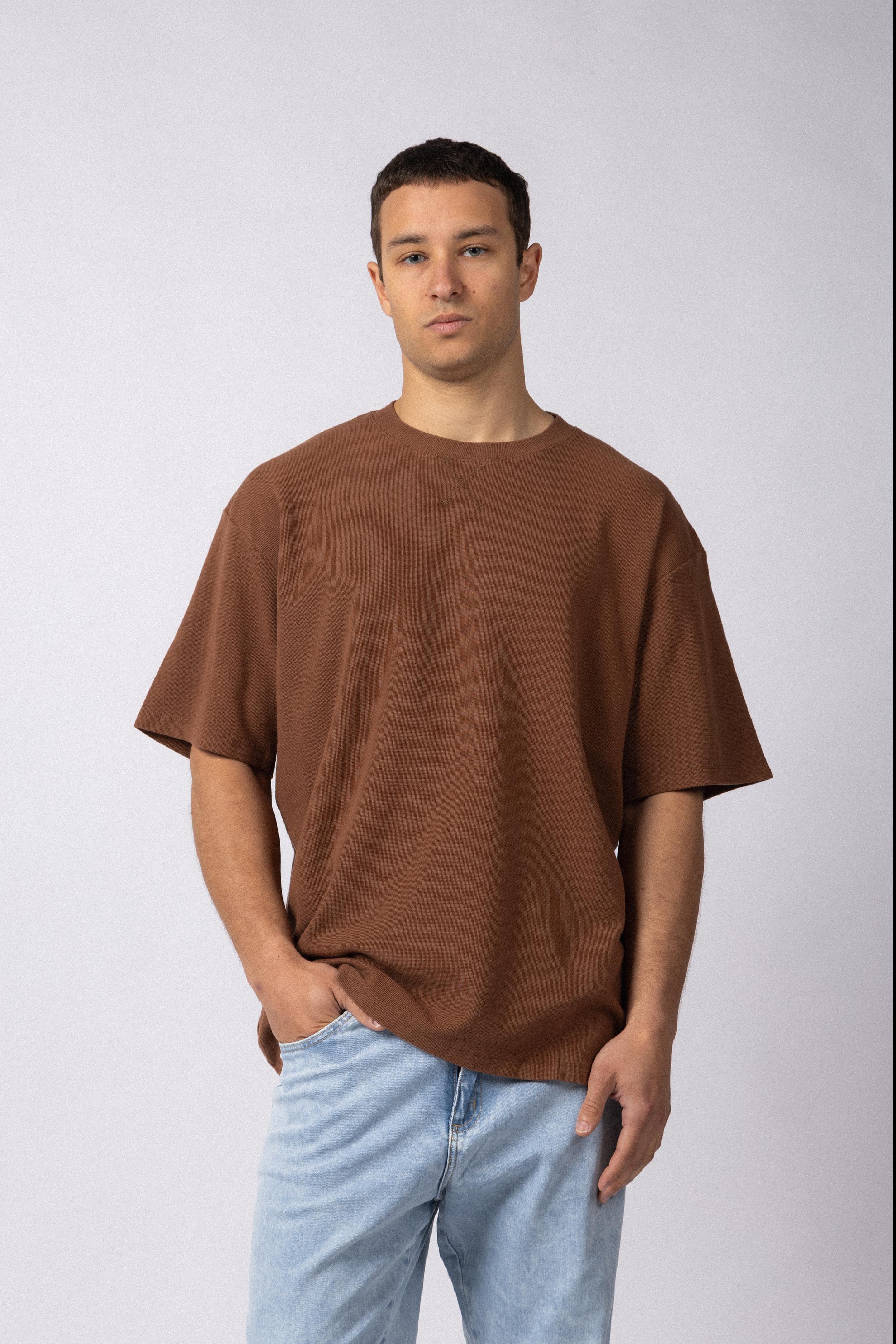 Remera Over Fylo Choco