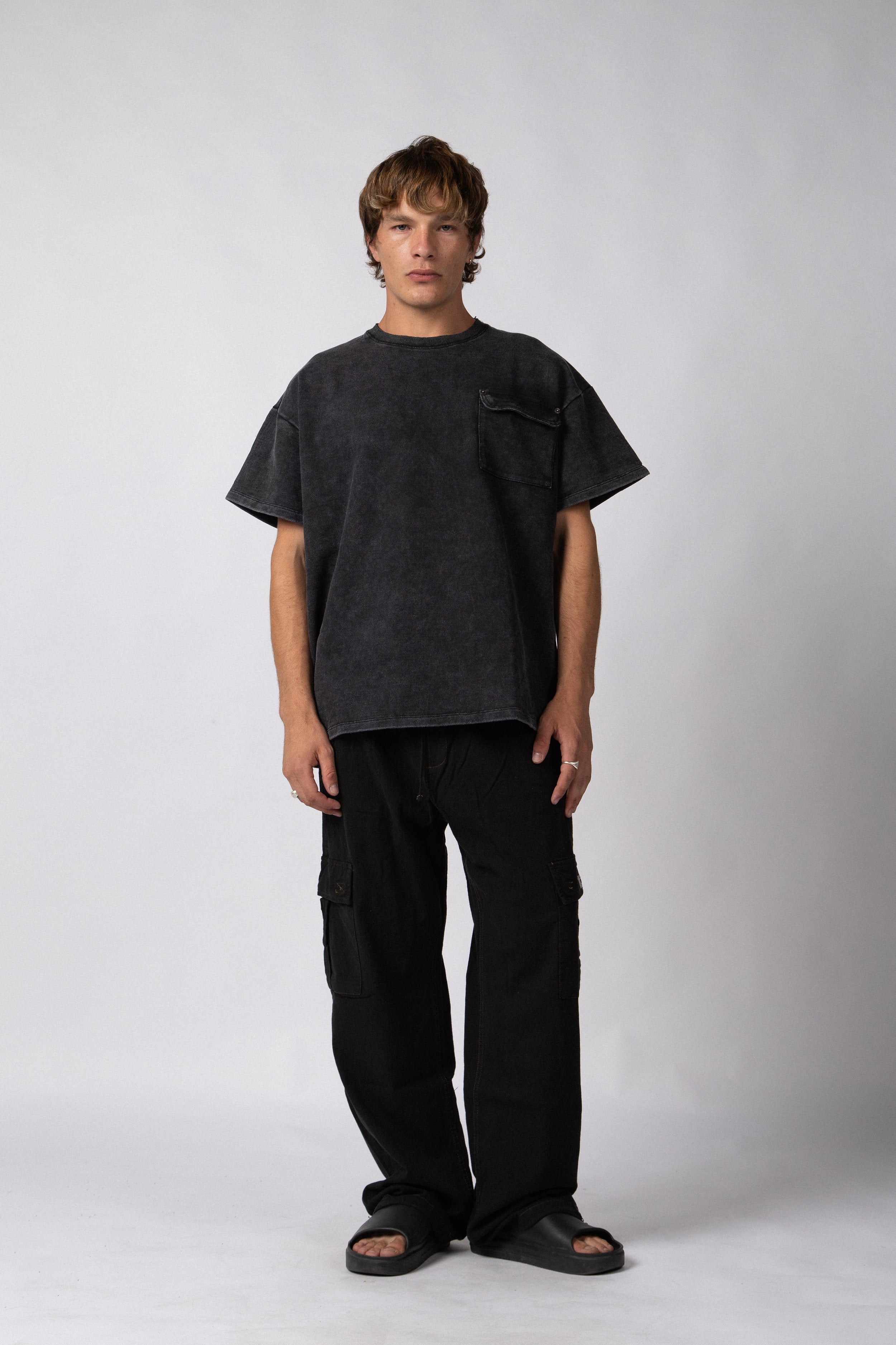 Remera Rustico Over Glow Negro