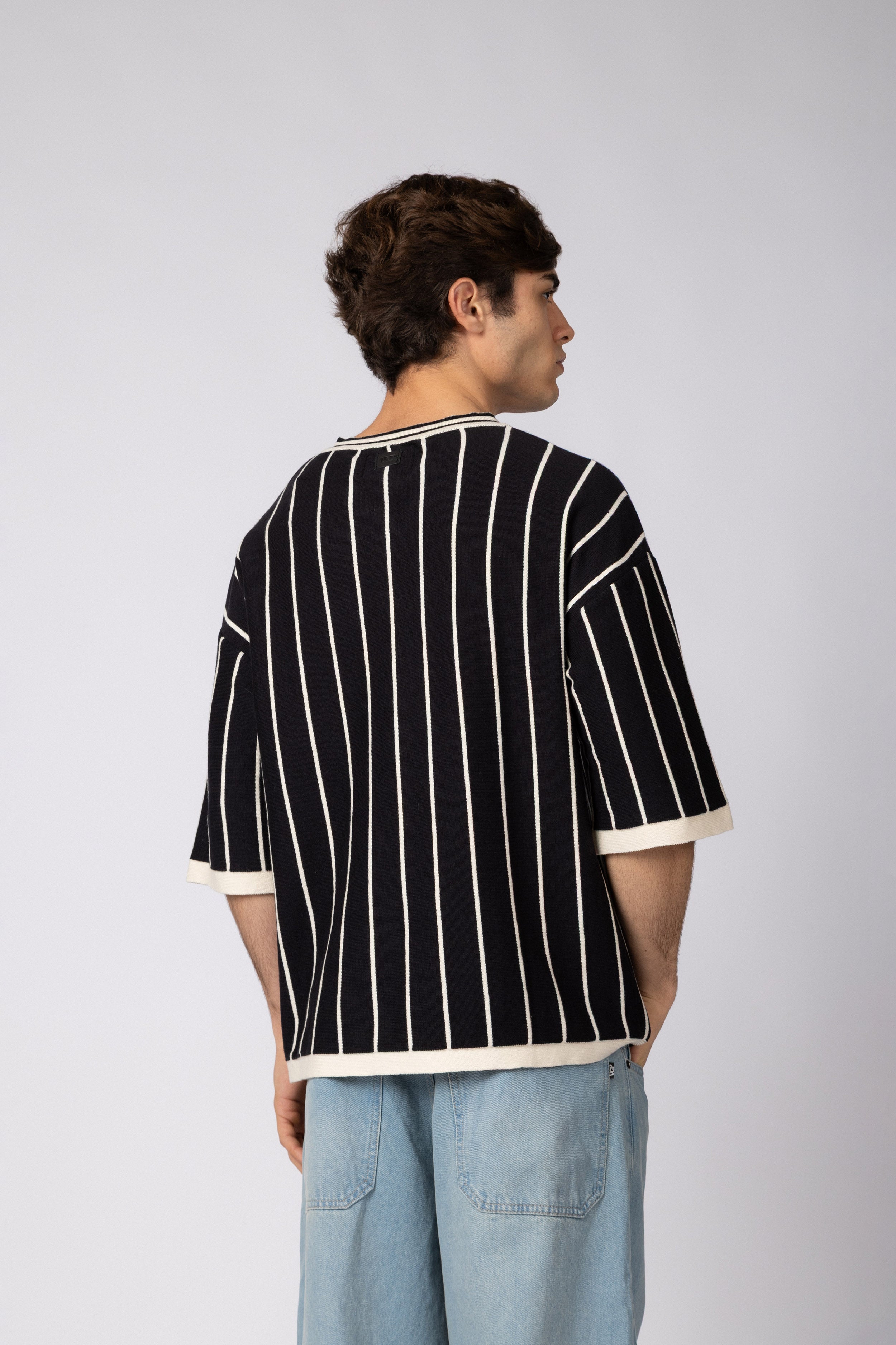 Remera Tejida Private Negra