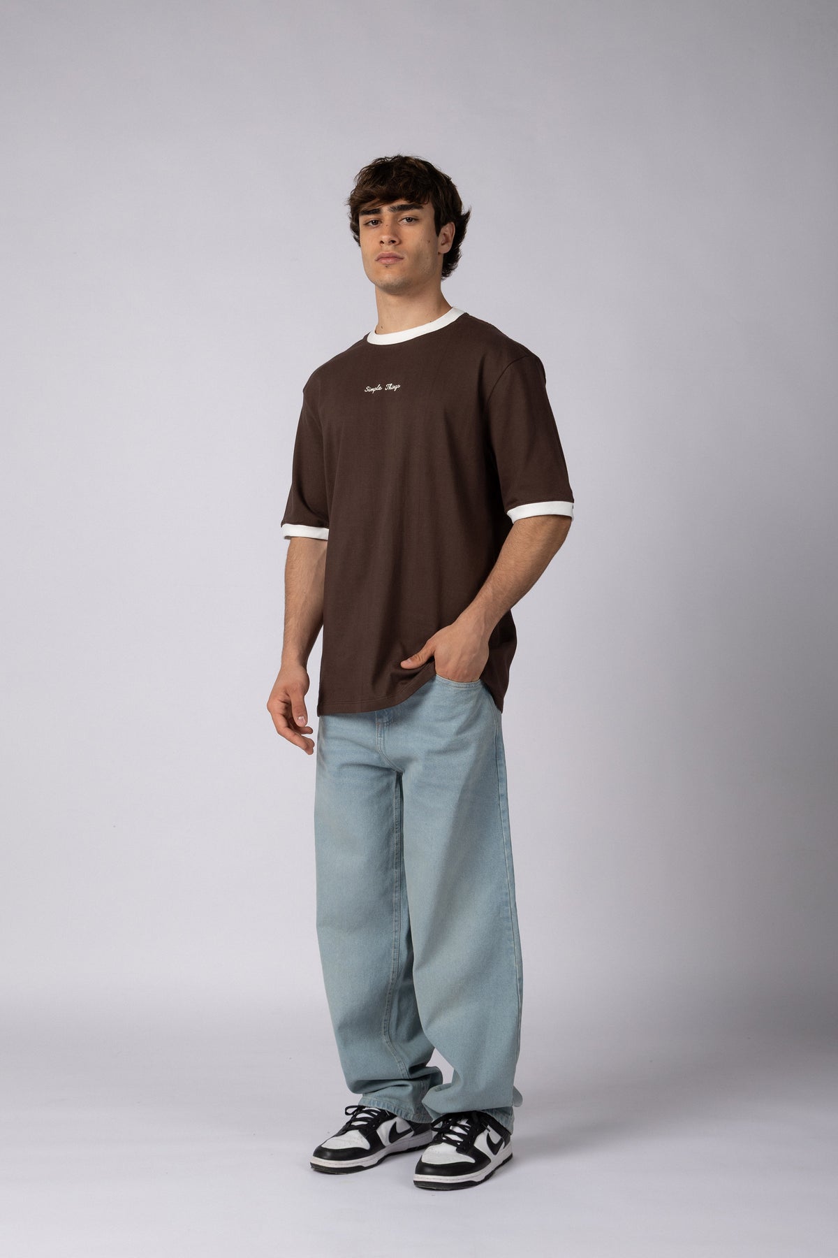 Remera Clax Things Choco