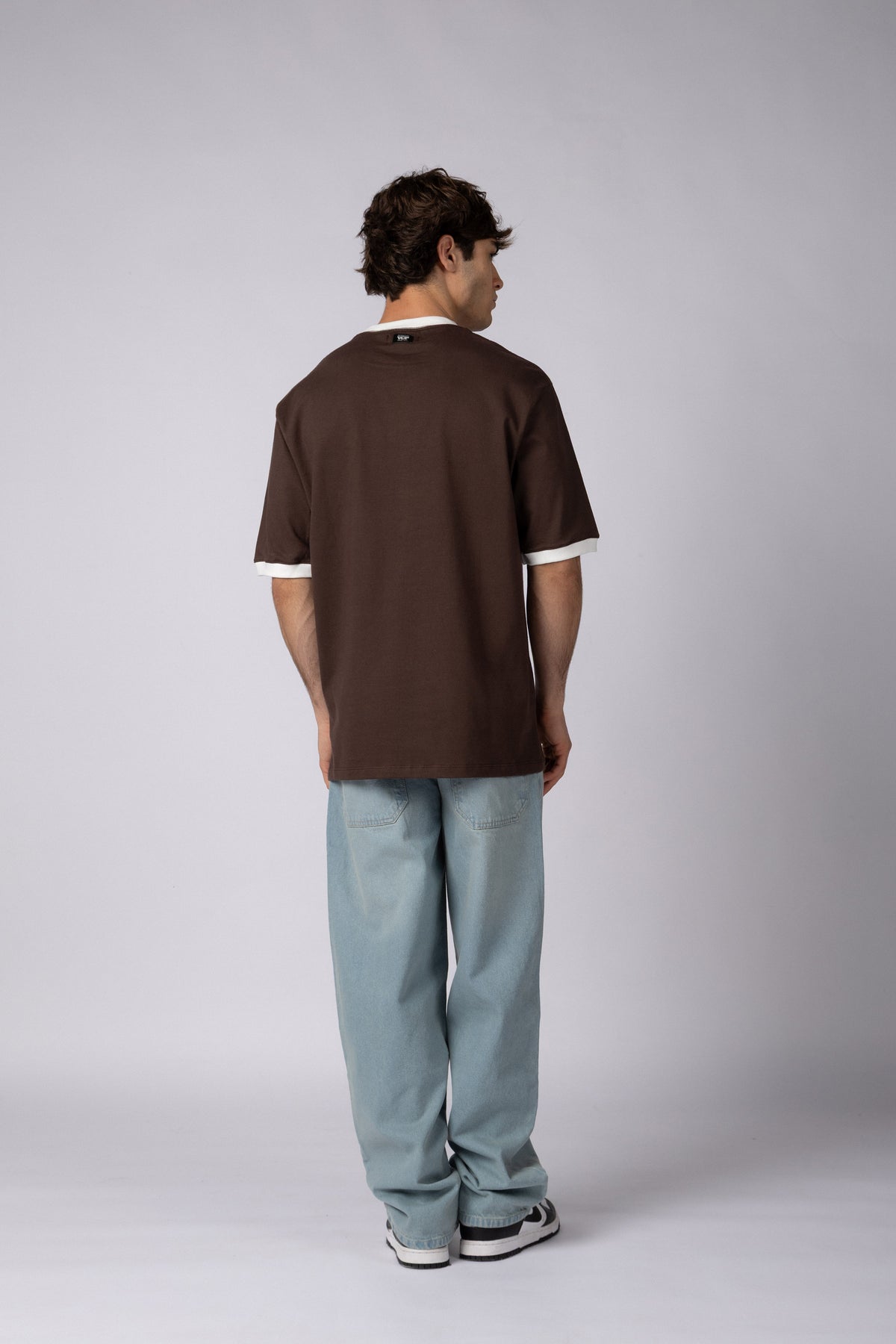 Remera Clax Things Choco