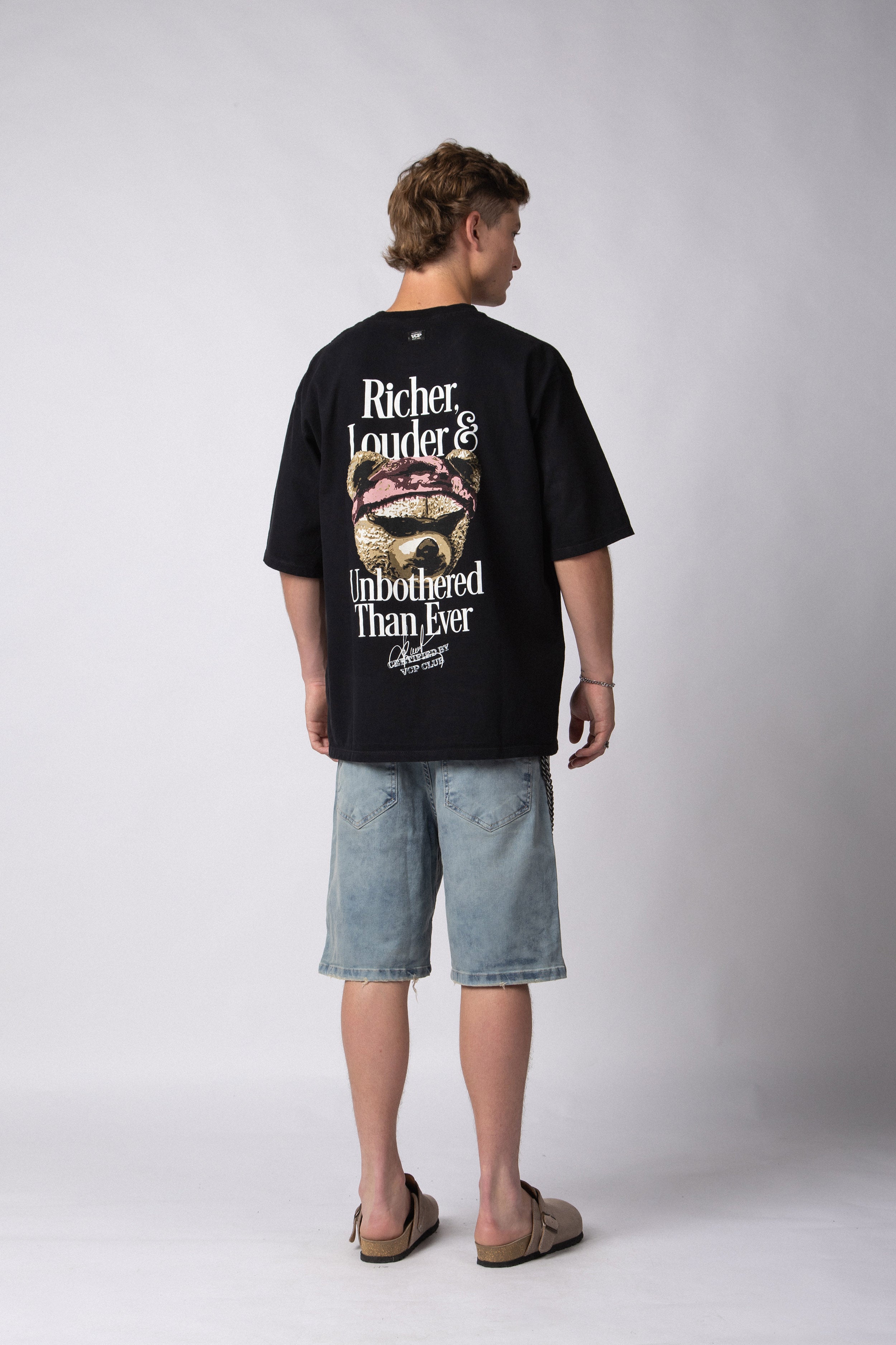 Remera Over Rhy Richer Negra
