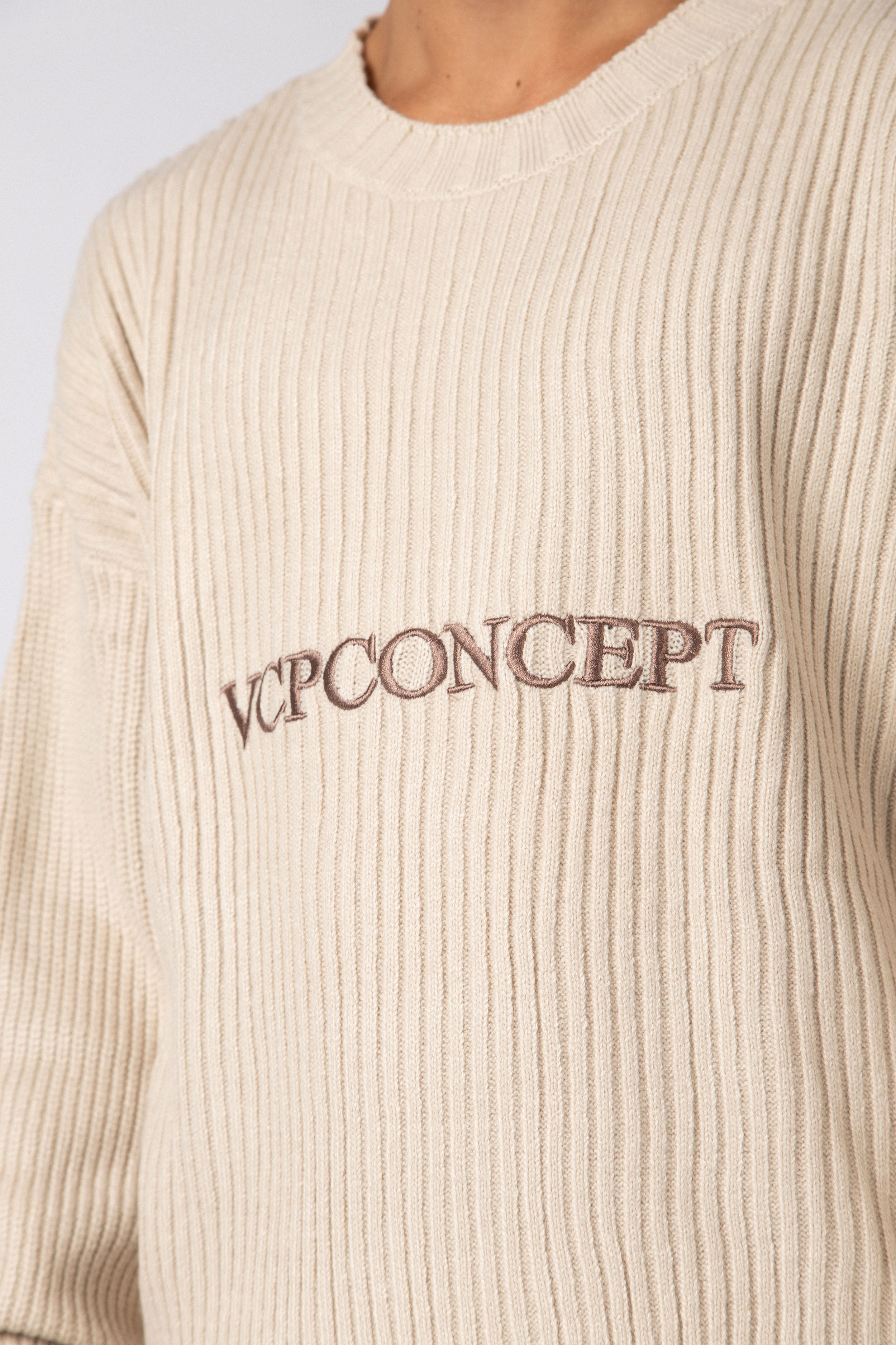 Sweater Identity Arena