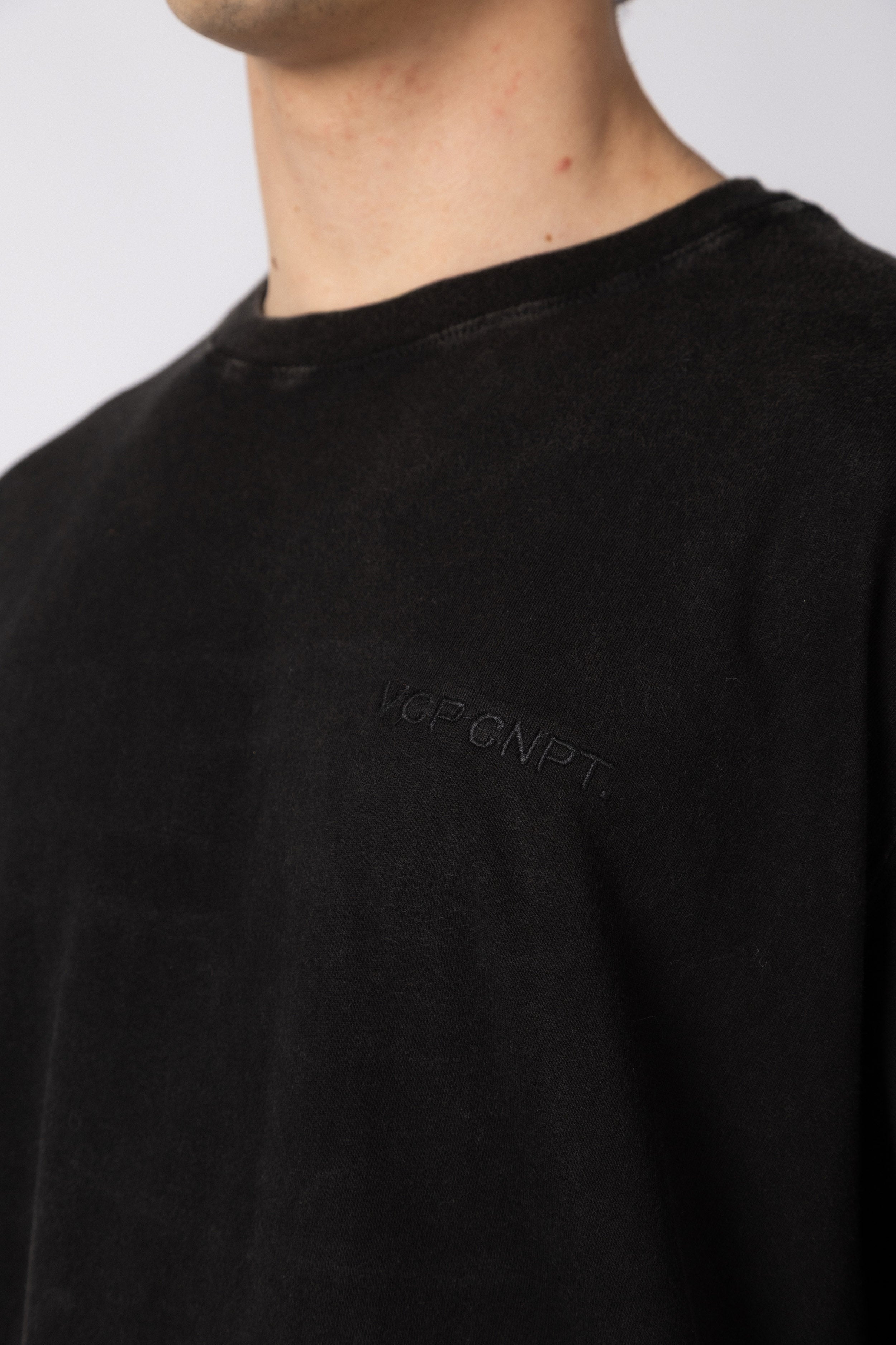 Remera LTS Sign Negra