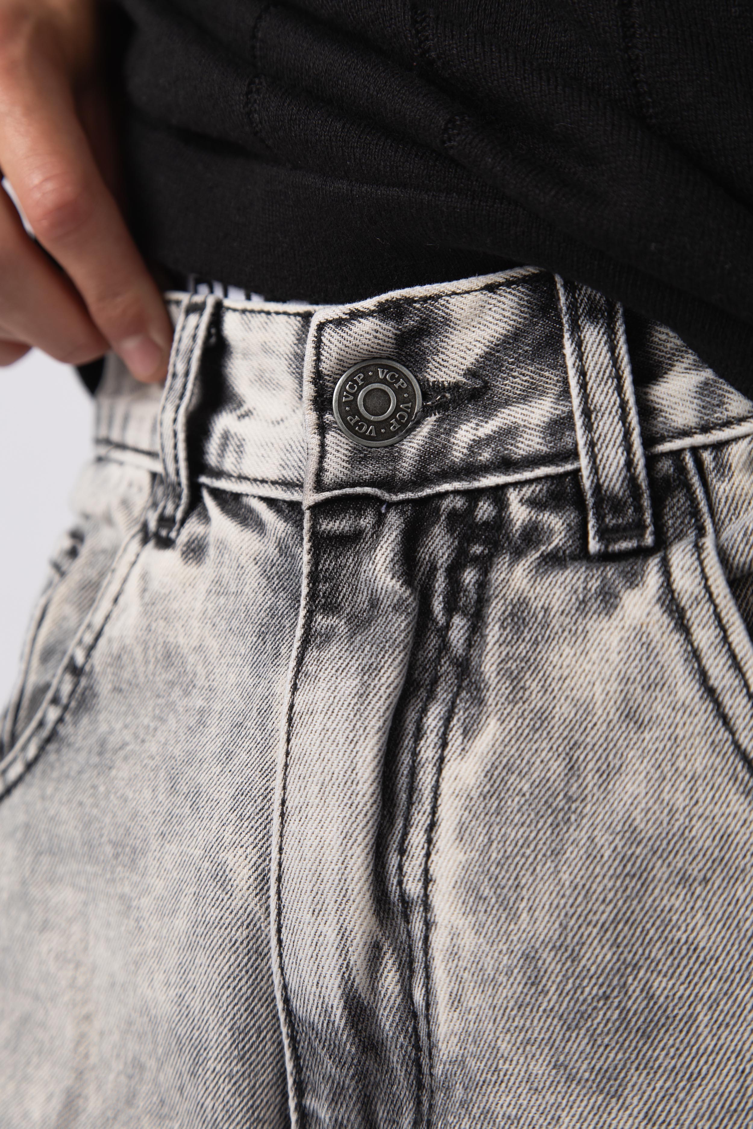 Bermuda Jean Hogan Smoked Grey