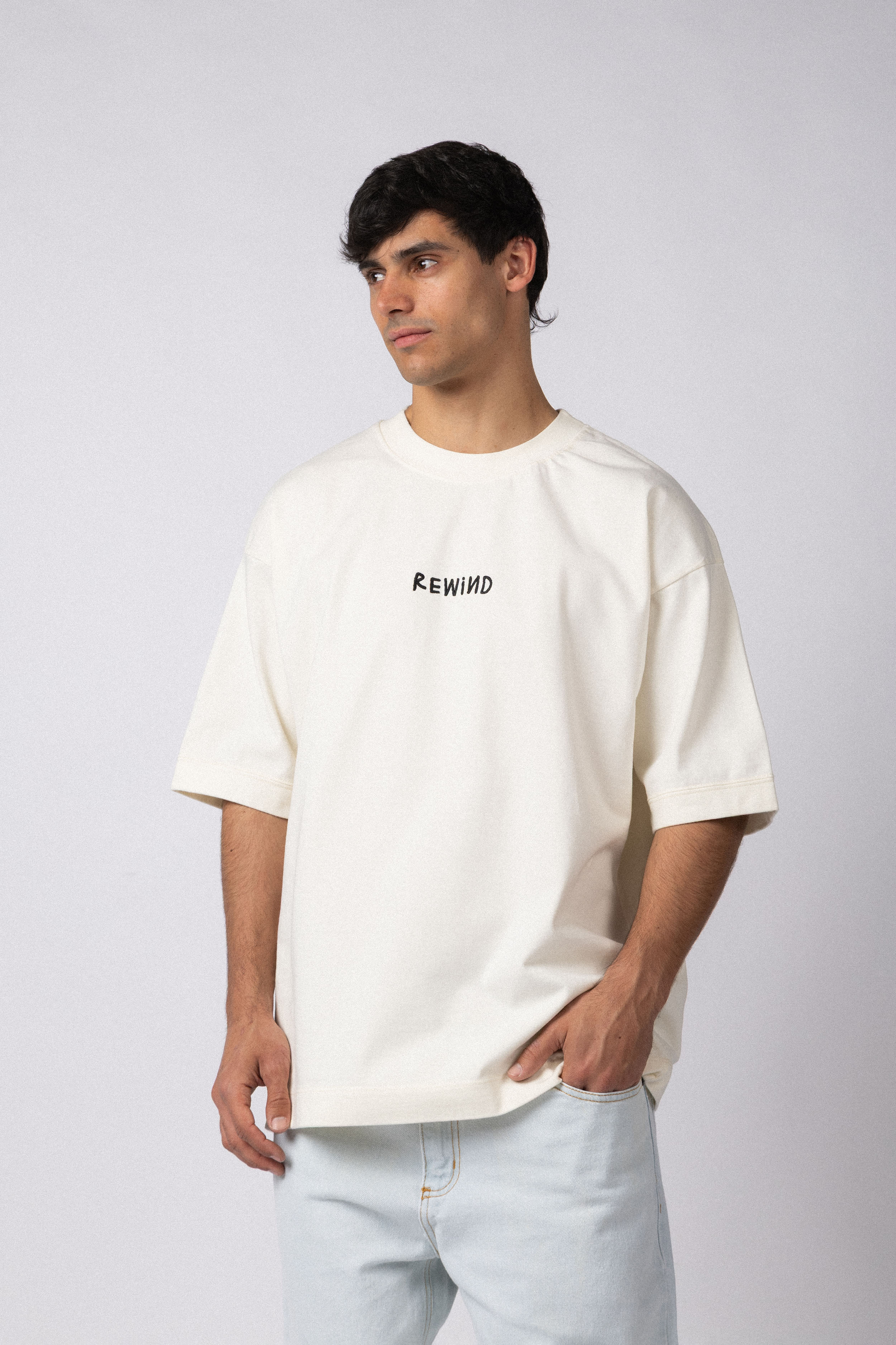 Remera Over GR Song Crudo