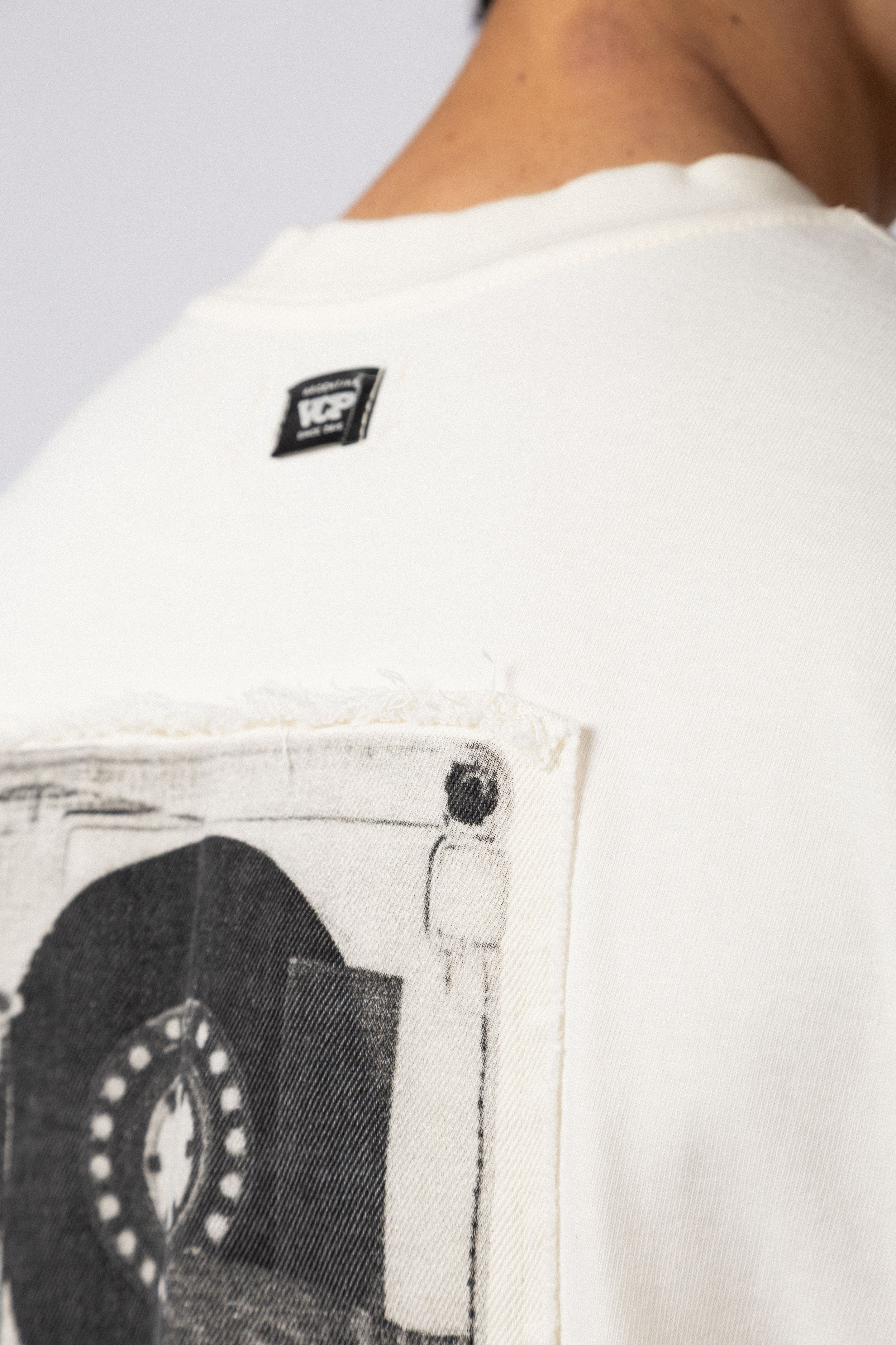 Remera Over GR Song Crudo