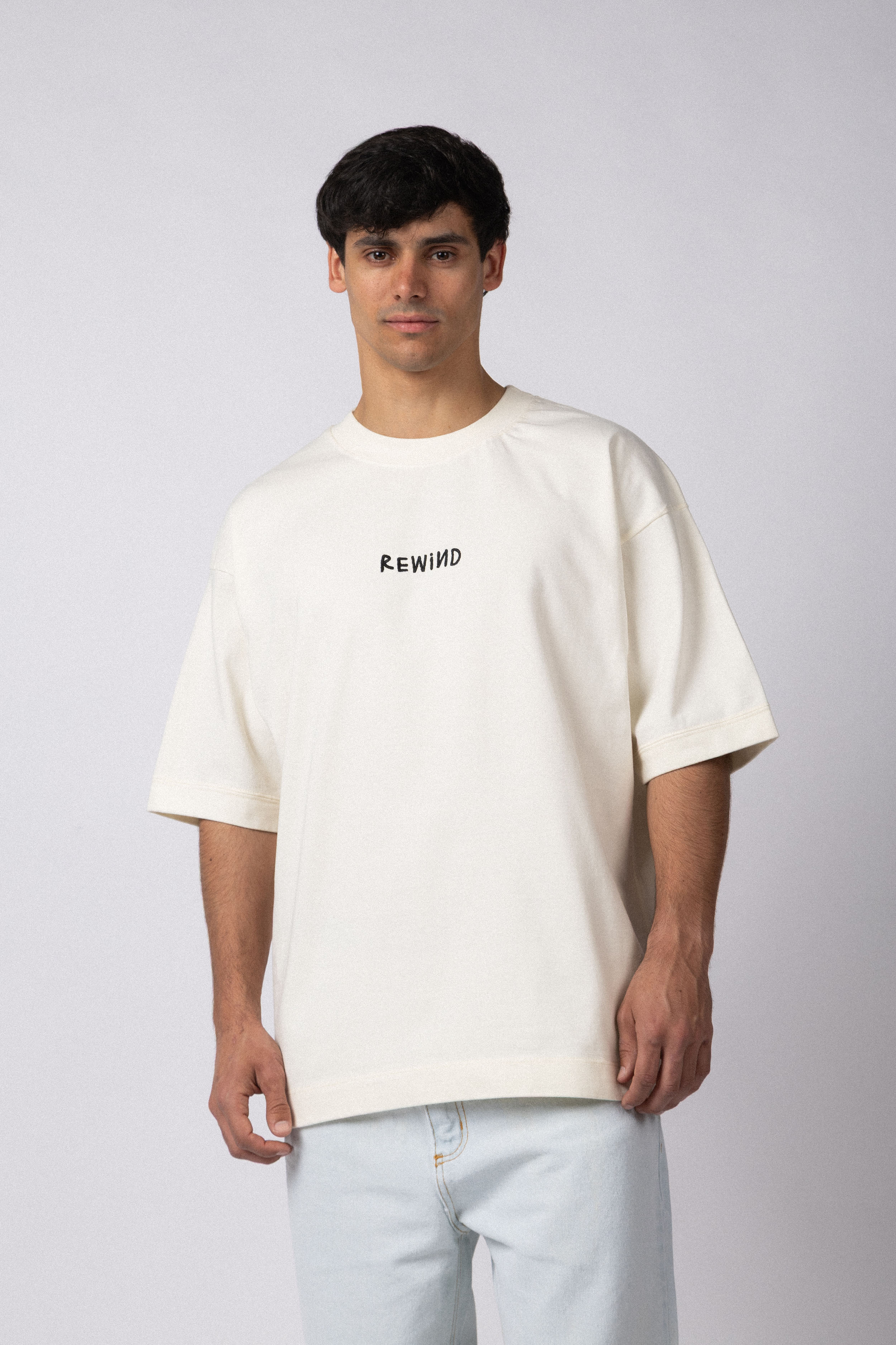 Remera Over GR Song Crudo