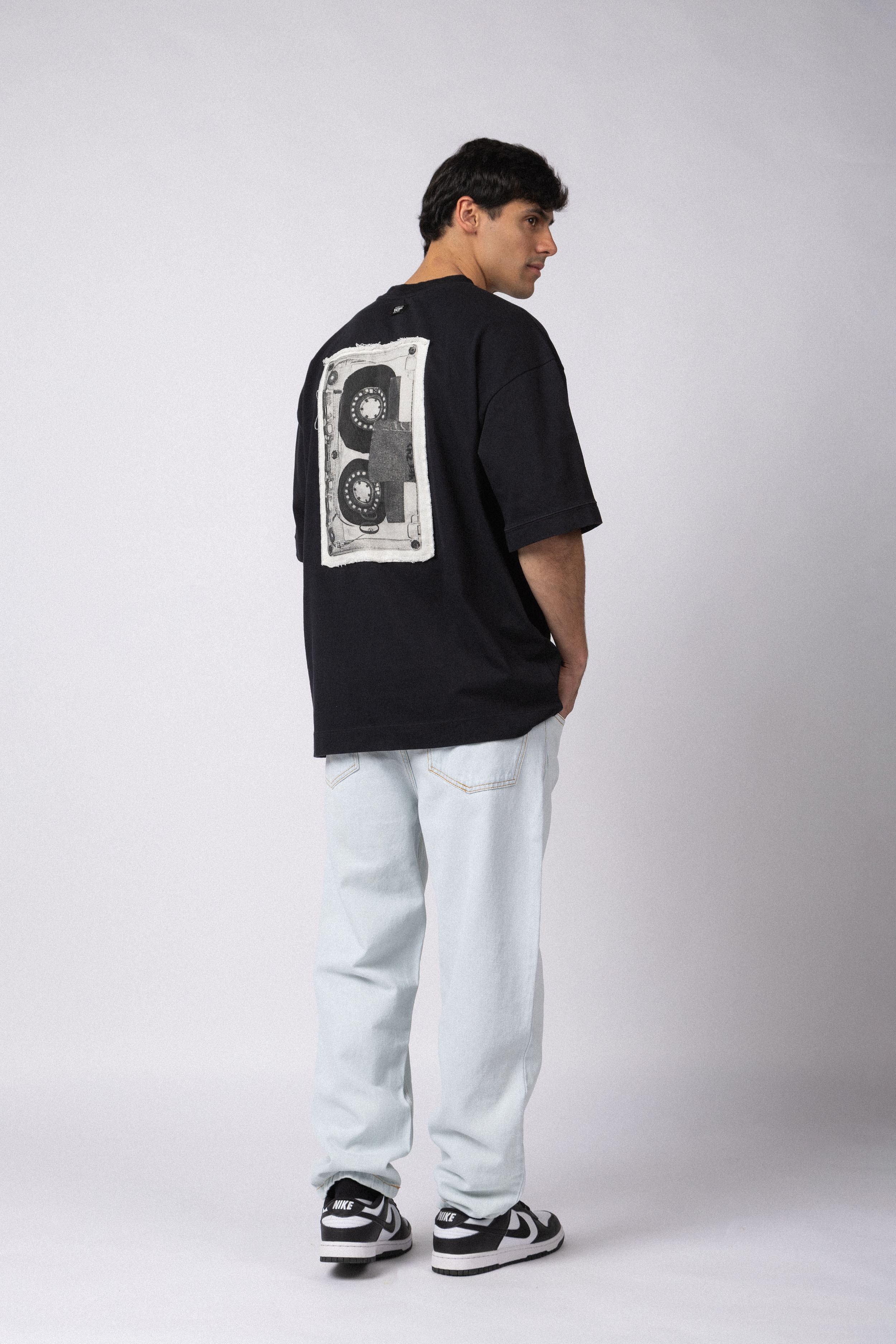 Remera Over GR Song Negra