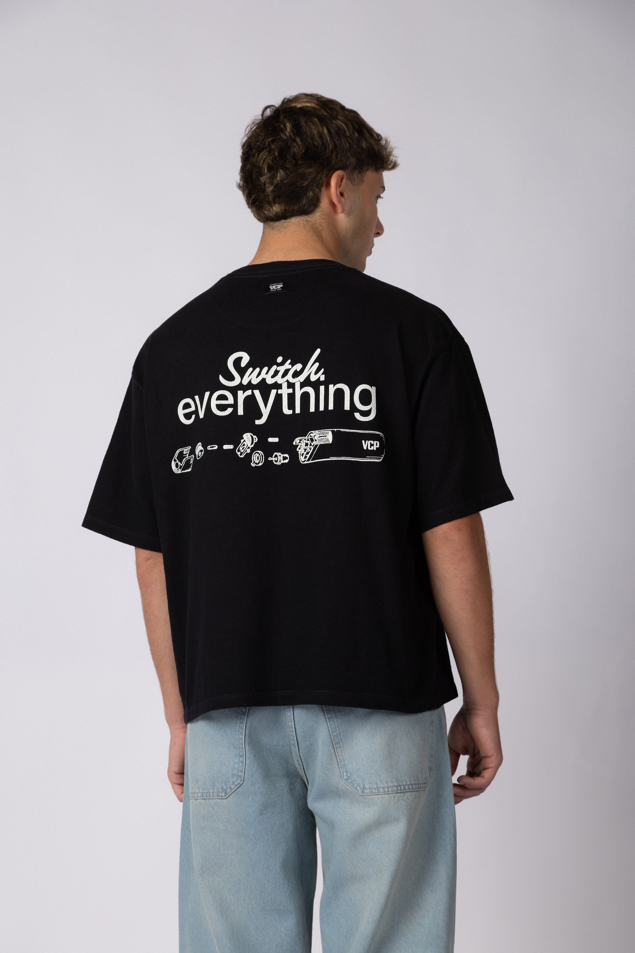 Remera Boxy ZX Switch Negra
