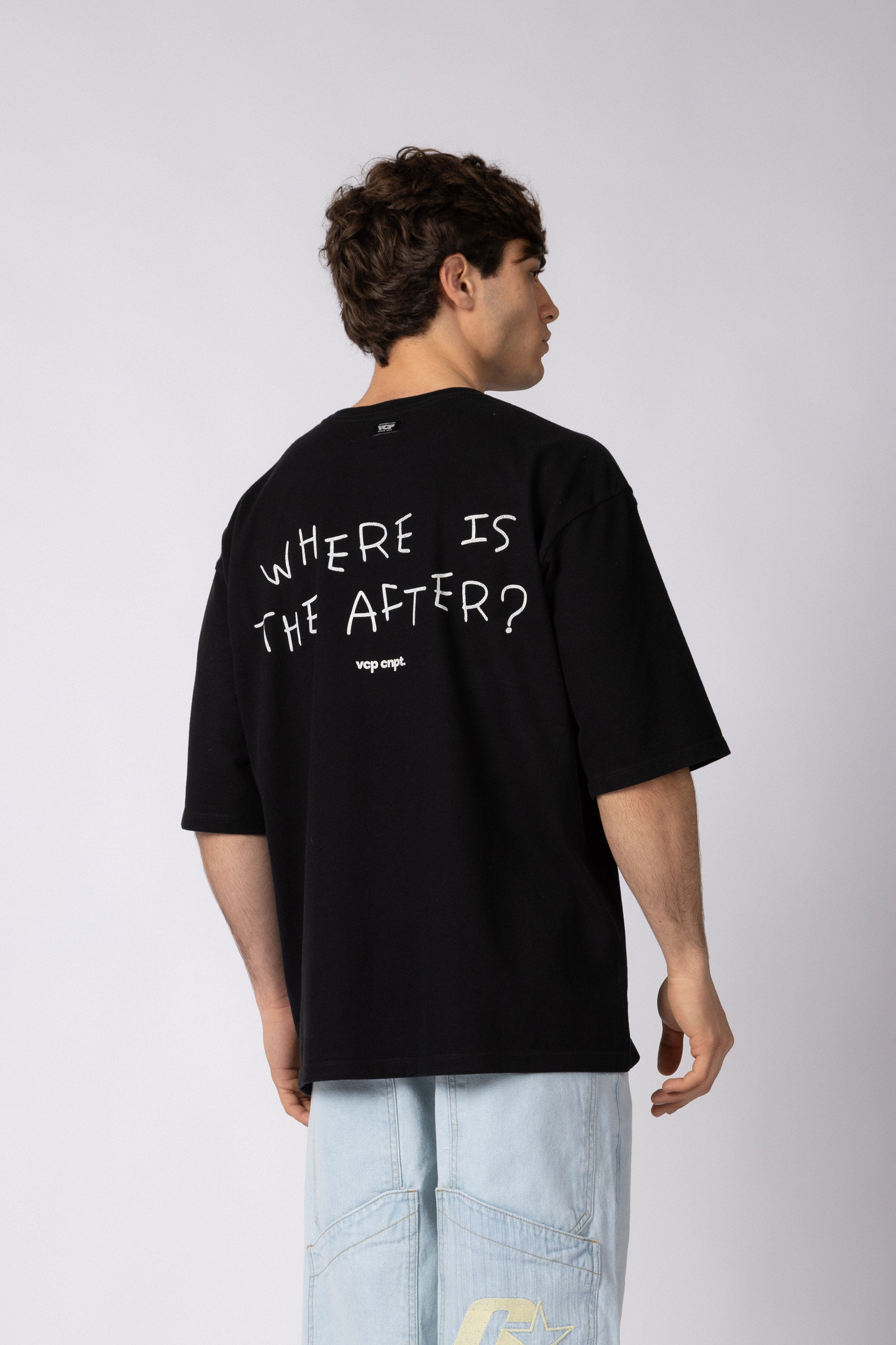 Remera Over Rhy Where Negra