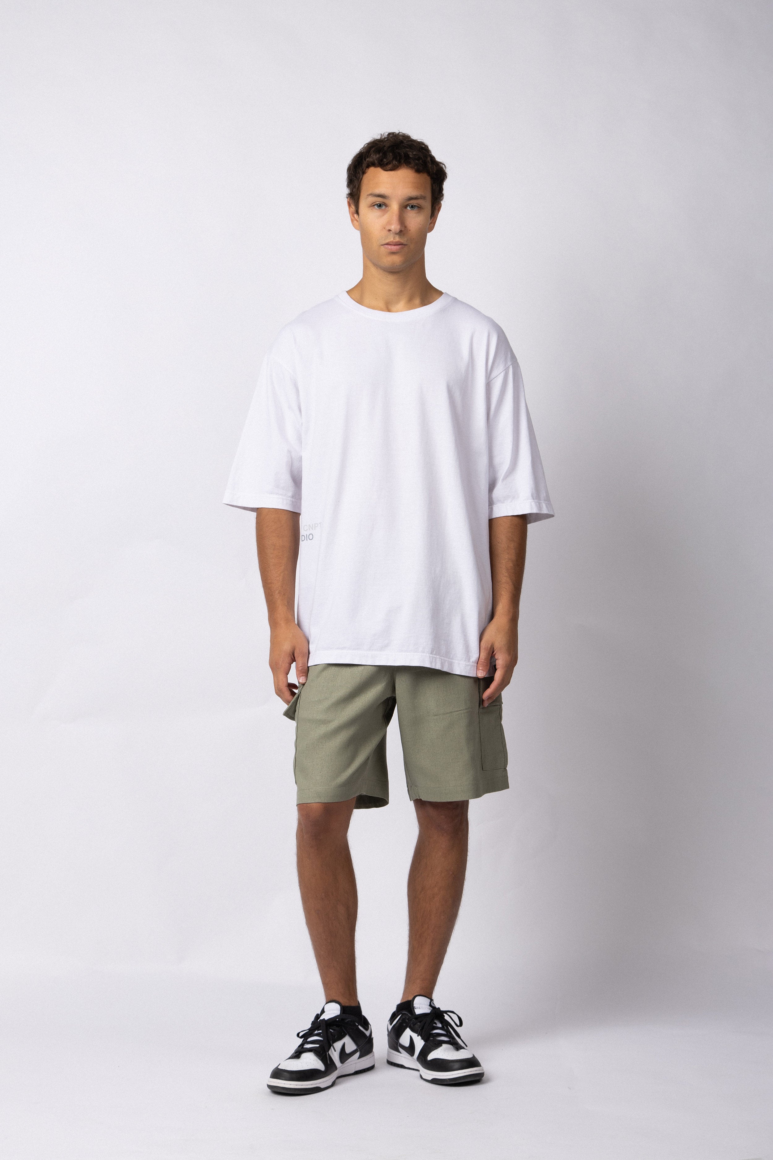 Remera Over Taz XXX Blanca